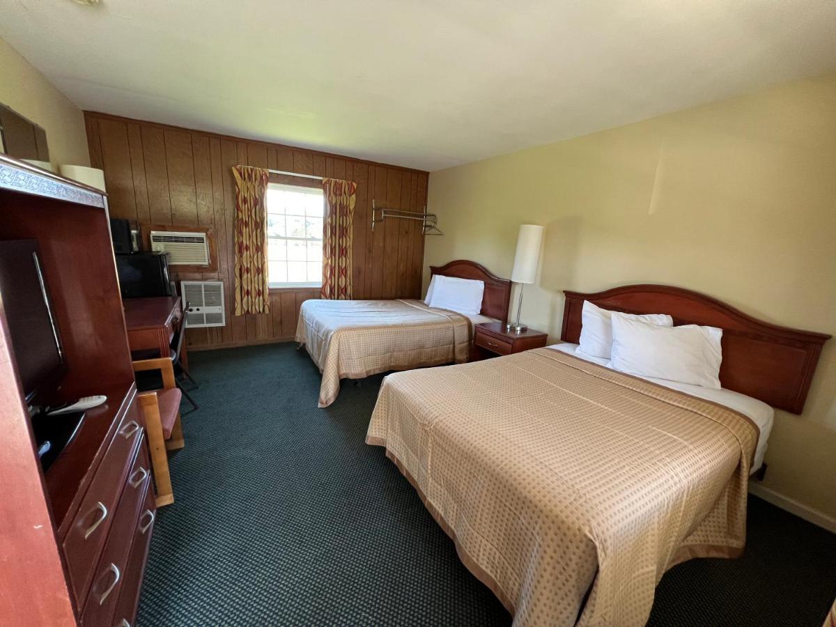 Relax Inn By Oyo Natural Bridge I-81 Esterno foto