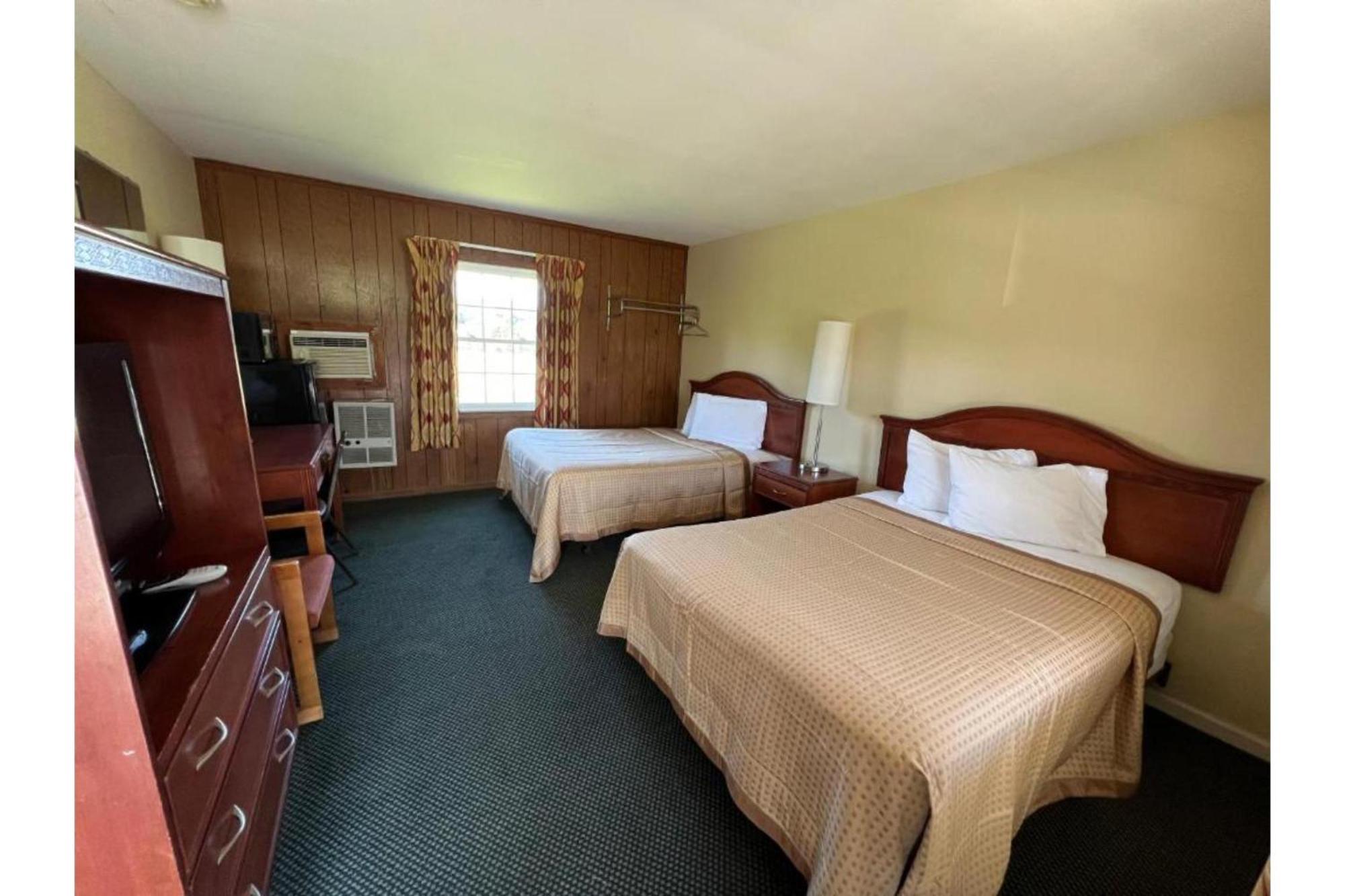 Relax Inn By Oyo Natural Bridge I-81 Esterno foto