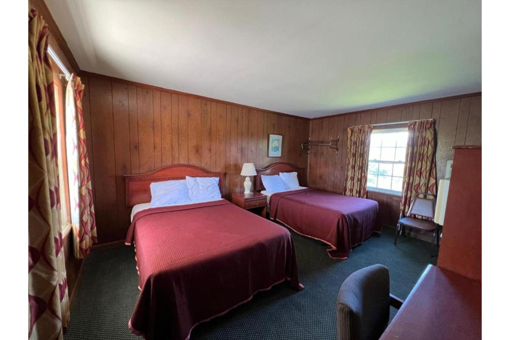 Relax Inn By Oyo Natural Bridge I-81 Esterno foto