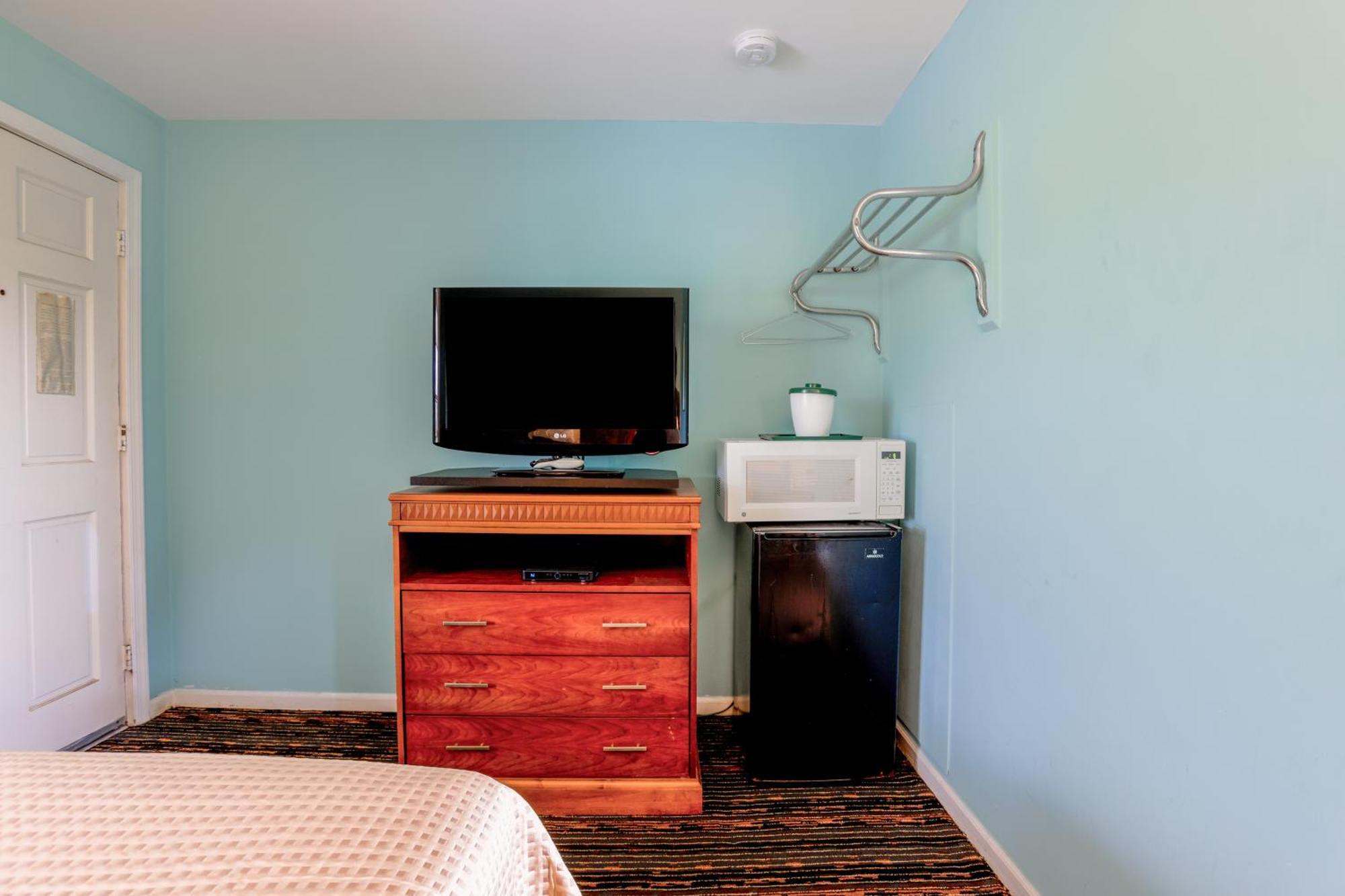 Relax Inn By Oyo Natural Bridge I-81 Esterno foto