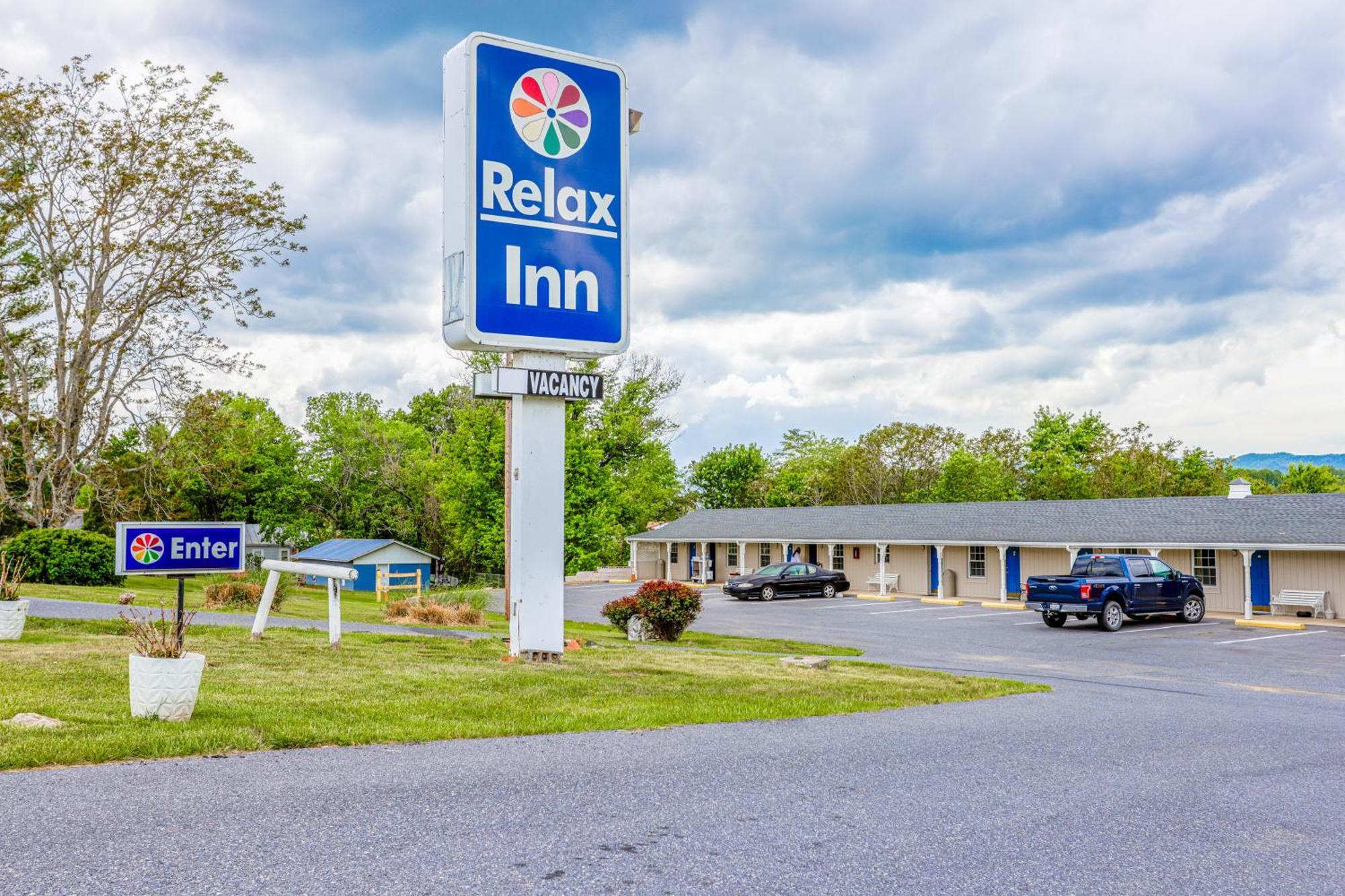 Relax Inn By Oyo Natural Bridge I-81 Esterno foto